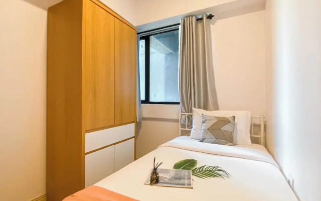 Comfy Stay 2Br At Meikarta Apartment
