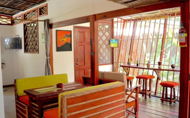 Villa 6 - Luxury 2 Bed Villa - Private Garden