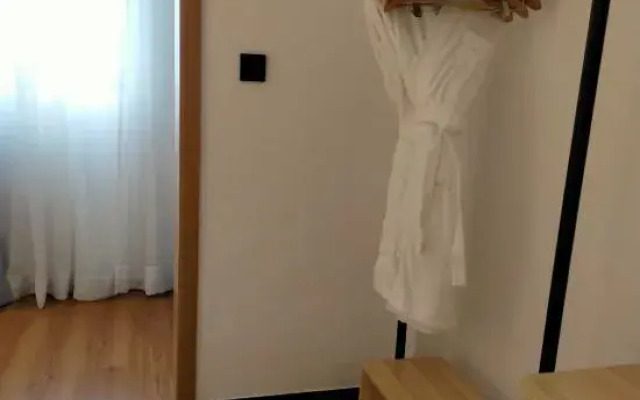 Zhengzhou Yuping Hotel (Erqi Wanda Branch)