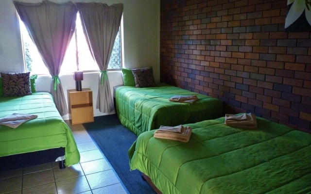 The Gallery Motor Inn – Guest Rooms – Dalby