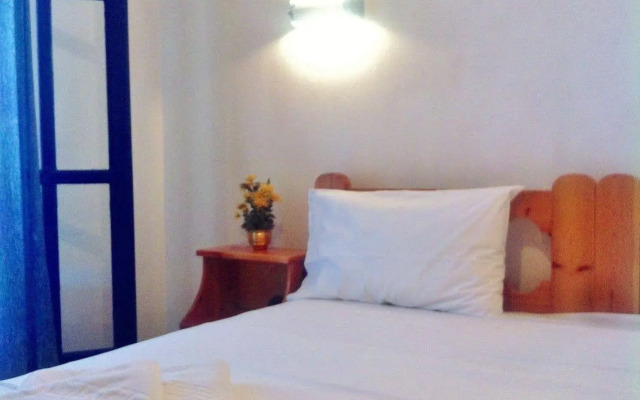 Apollonia Apartments