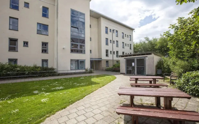 Seabraes Apartments and Rooms