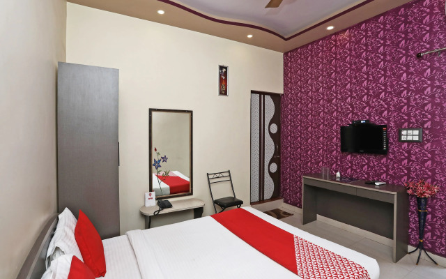 OYO 19379 Hotel Sai Palace