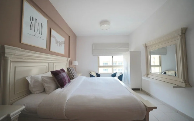 Al Ghozlan 4 by One Perfect Stay