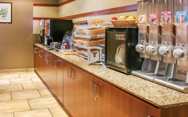 Quality Inn Winnipeg