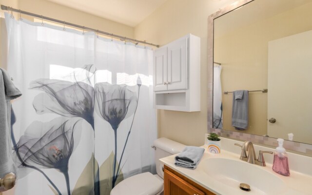 Palm Beach 2 Bedroom Home