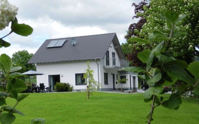 Serene Villa in Kstelberg near Lake & Watersports