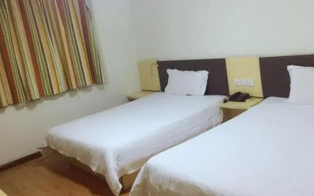 Elan Hotel (Shanghai Lujiazui Pudong Avenue)