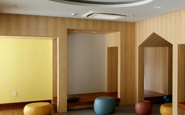 Senic Valley Henry Apt 2BR Free3G F10