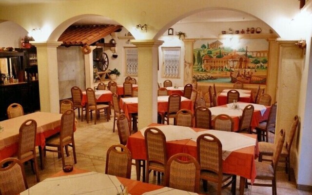 Hotel Hilde Green House