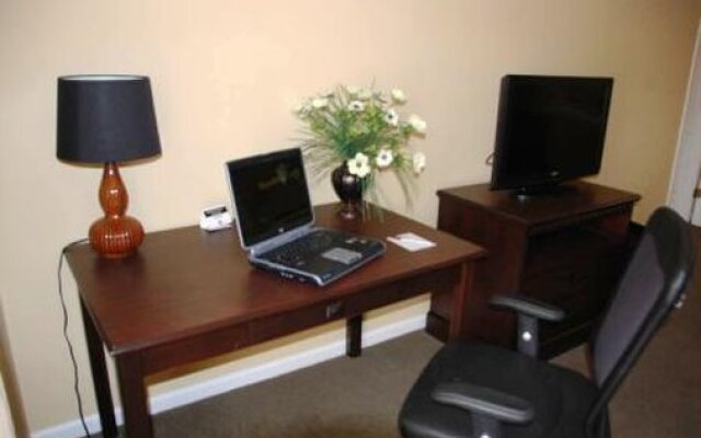 The Ambassador Inn and Luxury