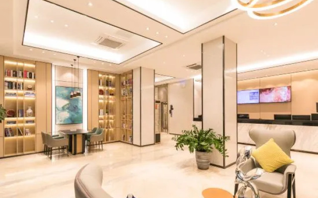 City Comfort Inn