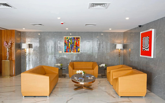 Golden Tulip Suites Gurgaon