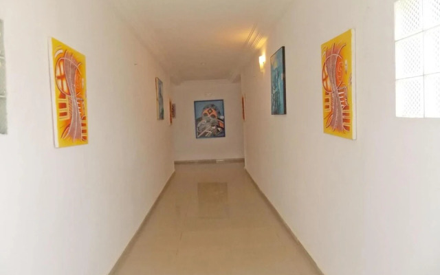 Imans Hotel Dabou