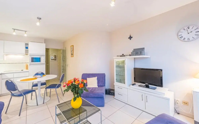 Apartment With Nice Terrace and Views