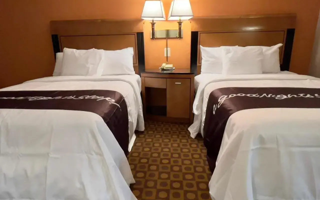 Ramada - Bradley Airport