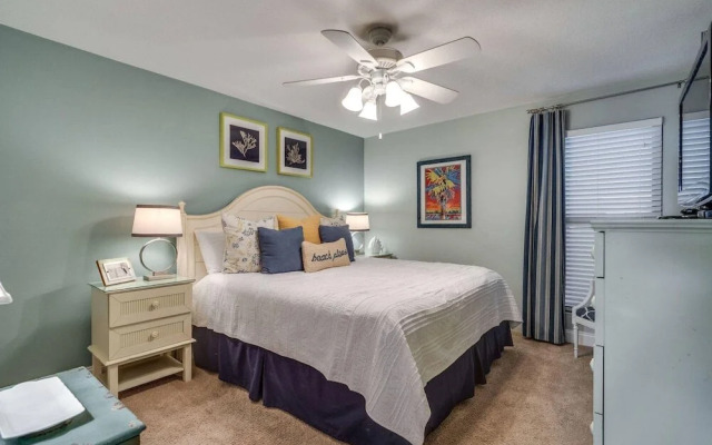 Jetty East Condominiums