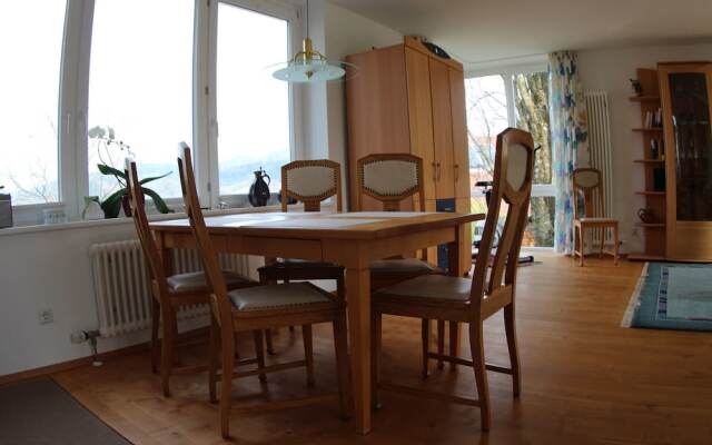 Zauberhafte Ferienwohnung am Schönberg