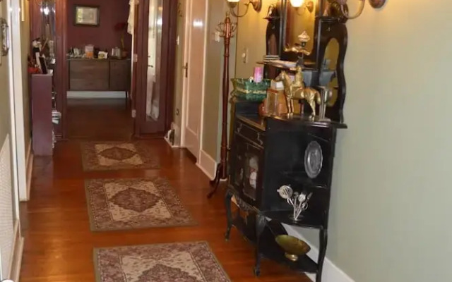 Glen Morey Country House B & B Inn