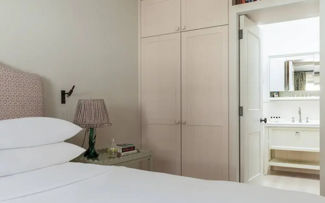 Cranley Mews VI by Onefinestay