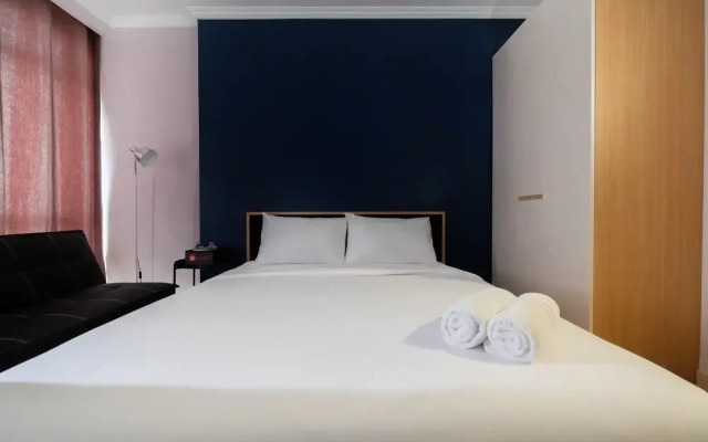 Comfortable Studio at Menteng Park Apartment