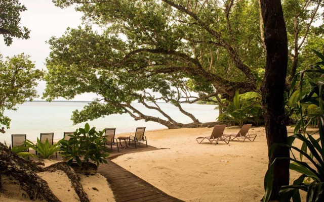 Barrier Beach Resort