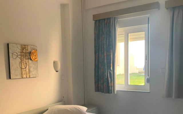 Ermis Suites