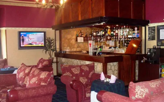Royal Hotel