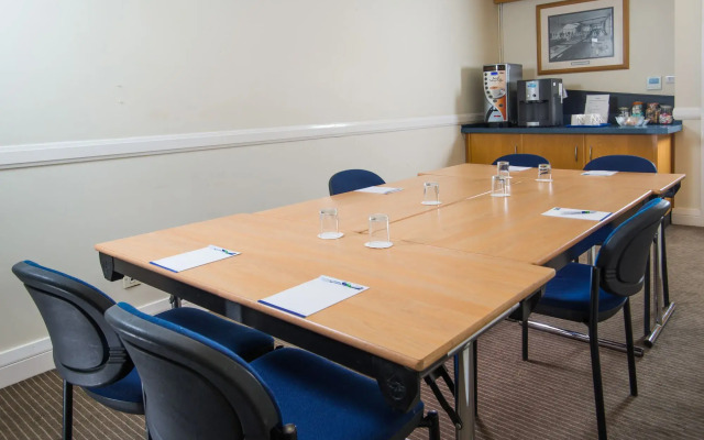 Holiday Inn Express Birmingham Airport NEC by IHG