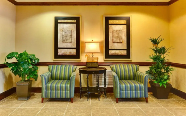 Holiday Inn Express & Suites Millington by IHG