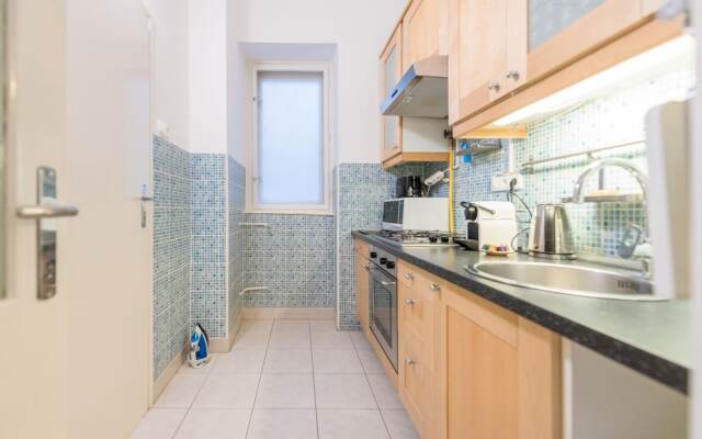 Oasis Apartments - Liberty Square