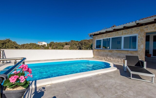 Beautiful Home in Mandre With Wifi and 3 Bedrooms
