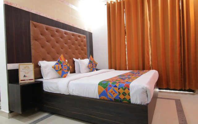 OYO 10322 Hotel Raja Palace