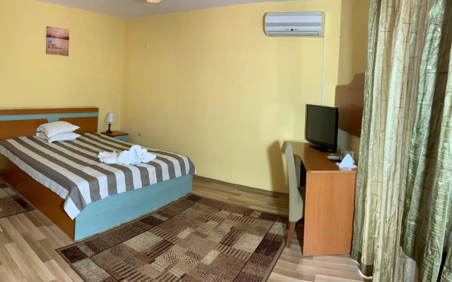 Hotel Alpha