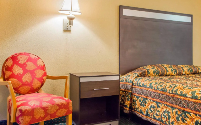 Rodeway Inn Mount Laurel Hwy 73