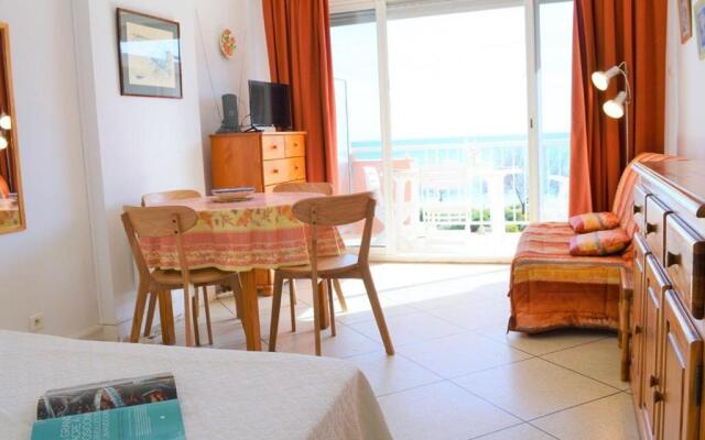 Appartement Le Lavandou, 1 pièce, 2 personnes - FR-1-251-307