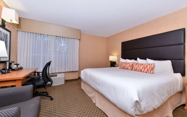 Best Western Plus Regency Inn & Conference Centre