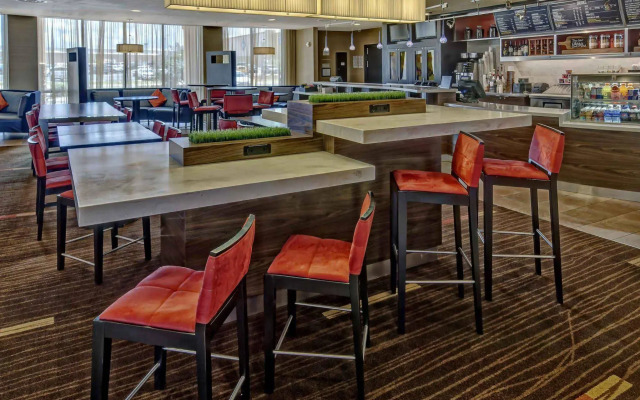 Courtyard by Marriott Midland