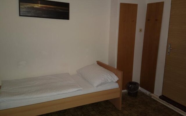 Hostel 4 U - Dolni Chabry