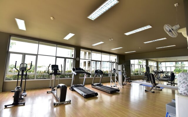 Lumpini Wongamat Suites