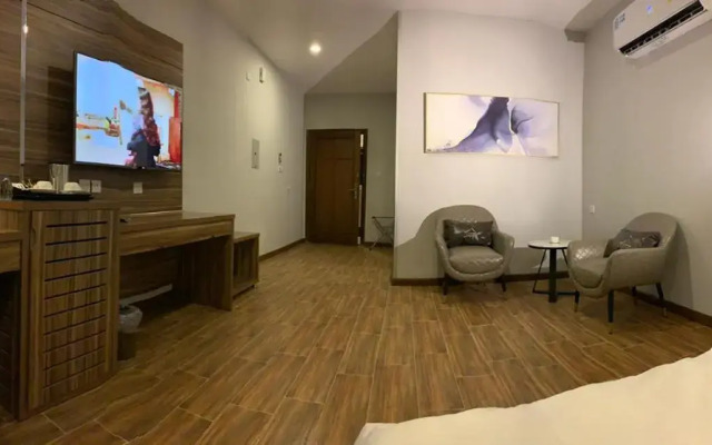 SAS RTL Hotel