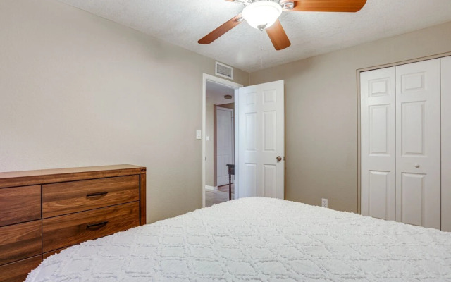 Scottsdale Vacation Rental W/ Patio & Game Room!