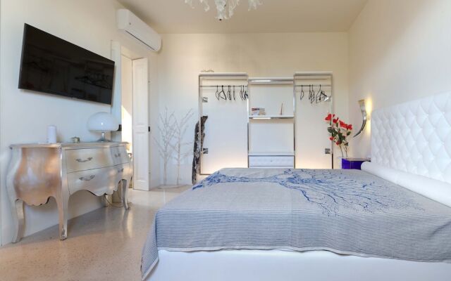 2685 Maison Lavinia by Barbarhouse