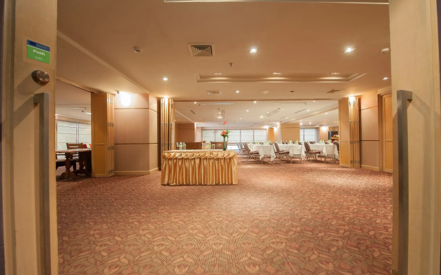 The Seasons Pattaya