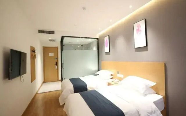 Shell Xinzheng Airport Port Huaxia Avenue Hotel