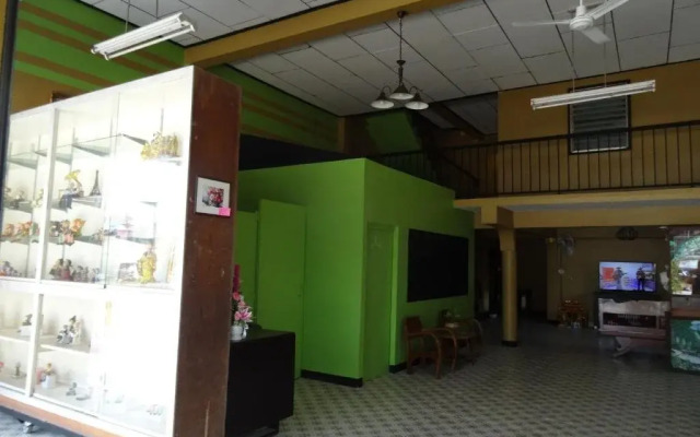 The old Phanburi