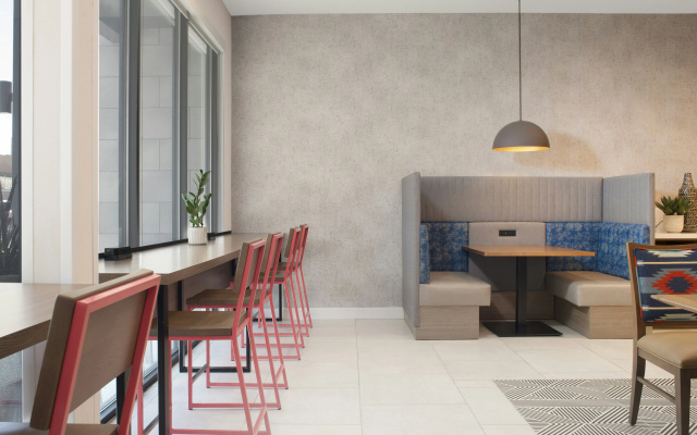 Home2 Suites By Hilton Albuquerque Airport