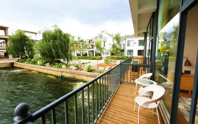 Dali Harbour Plaza Holiday Inn