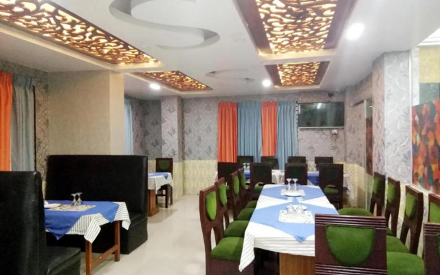 Shopnonir Hotel & Restaurant