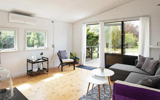 Holiday Home Føllenslev IV